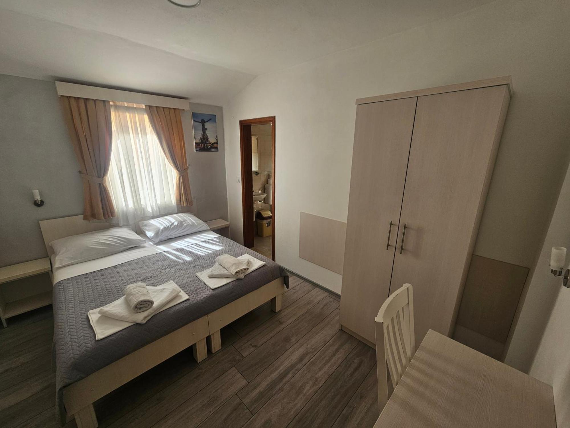 Pansion Obala Otel Međugorje Oda fotoğraf